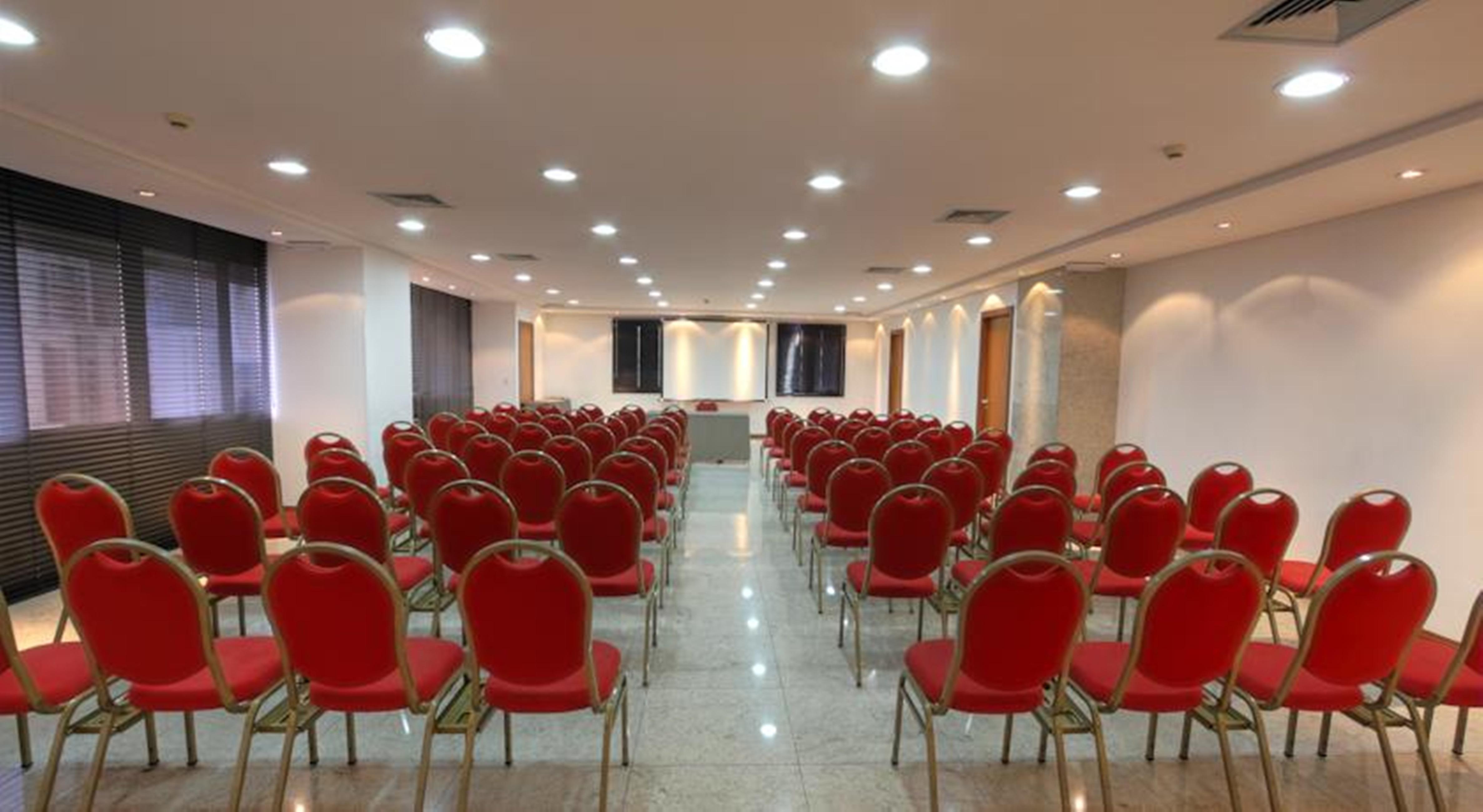 Hotel Bristol Brasil 500 Curitiba Batel Exterior foto